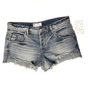 BNWT Free People Queen Wash Jean Shorts size “26”